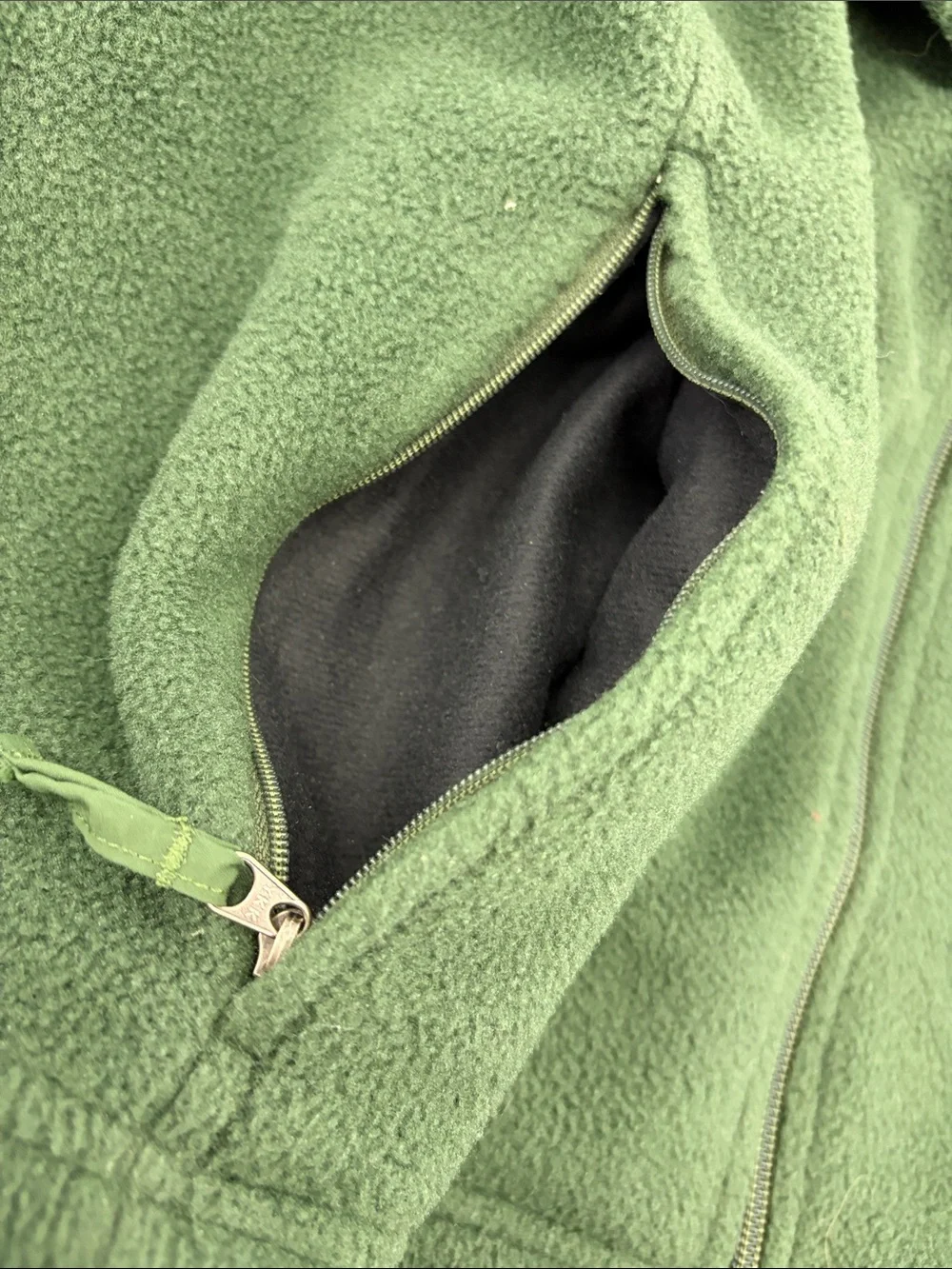 Vintage LL Bean Mens Olive Full-Zip Polartec Fleece Vest, Classic Layer, sz M